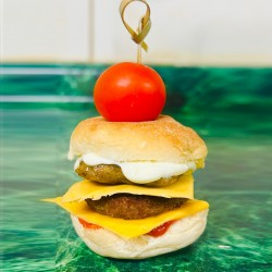 Mini chesseburger doble carne  queso con top x25