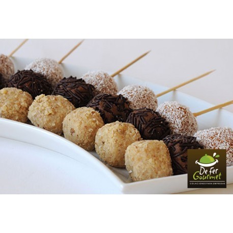 Brochetas de trufas decoradas x20